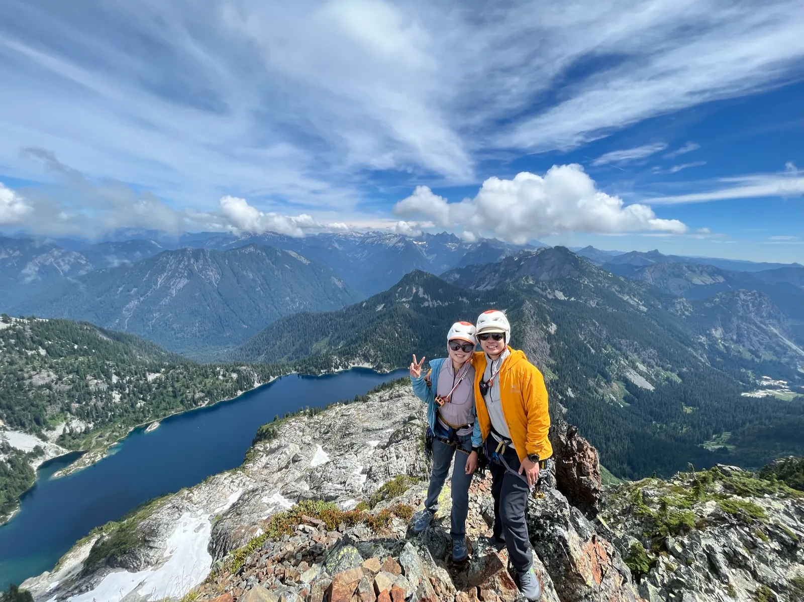 Summit! Smoot 100 and (maybe) hardest Snoqualmie 20